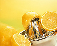 Апельсиновый сок, лимонный сок, мандариновый сок